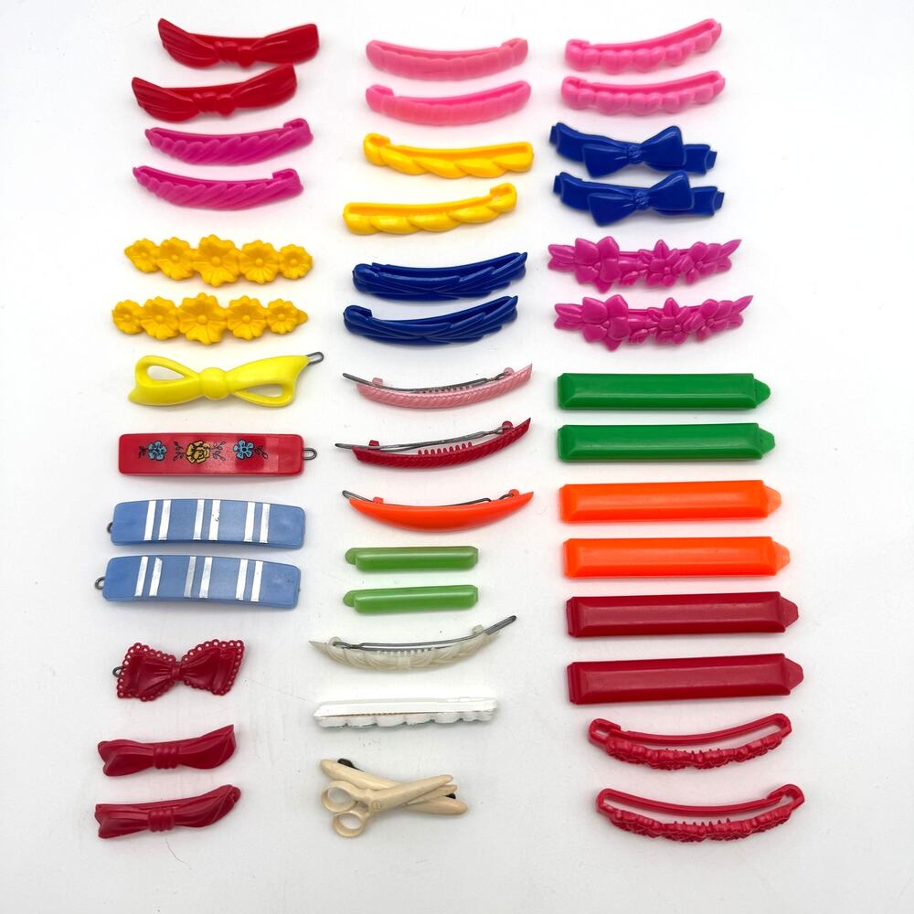 Vintage Hair Barrettes Lot Plastic Bows Flowers Clips Hair Dresser Some Modern